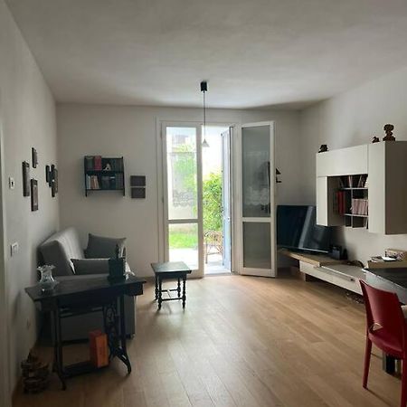 Apartment Downtown Florence, Moderno Con Giardino מראה חיצוני תמונה