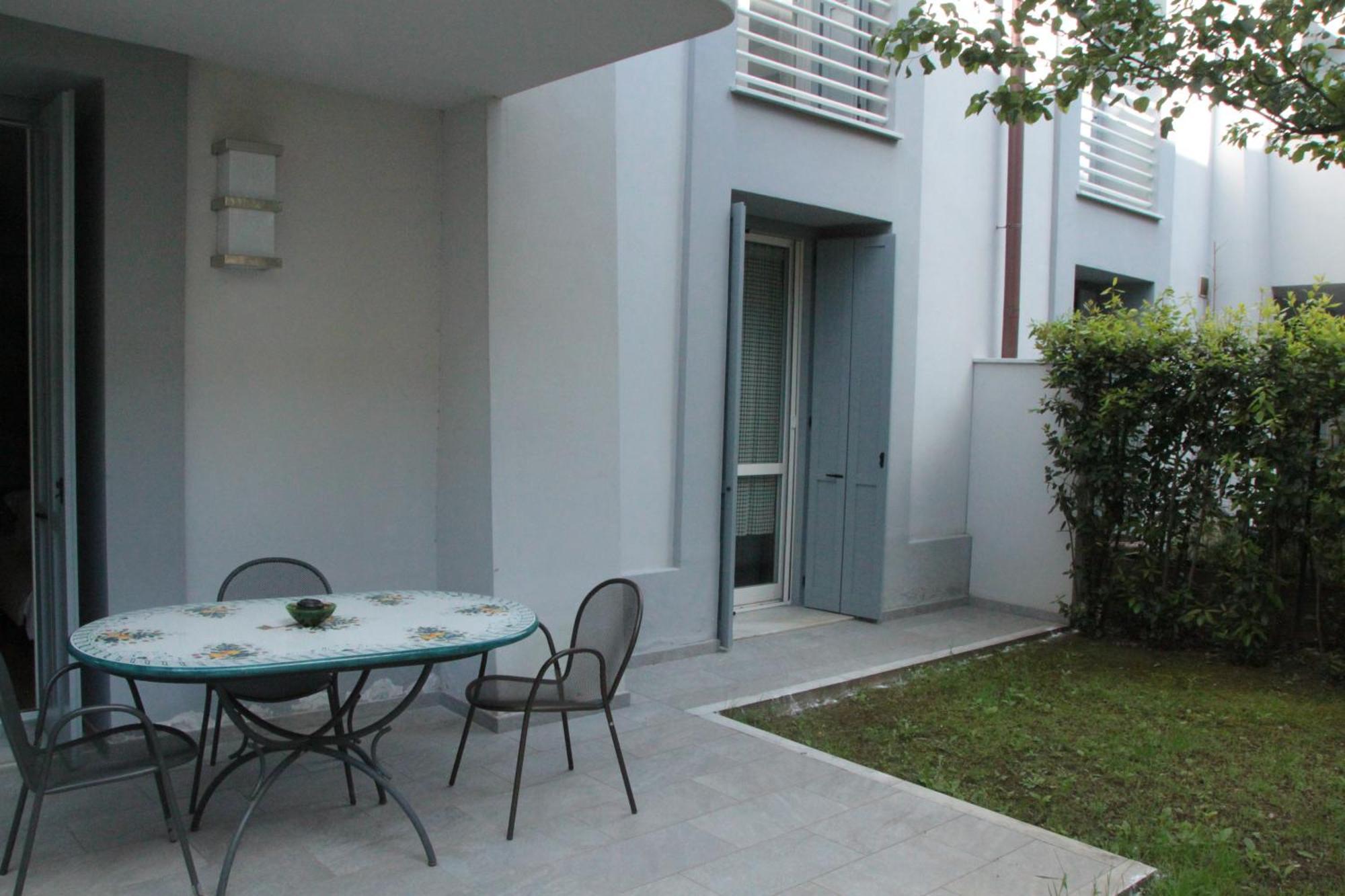 Apartment Downtown Florence, Moderno Con Giardino מראה חיצוני תמונה
